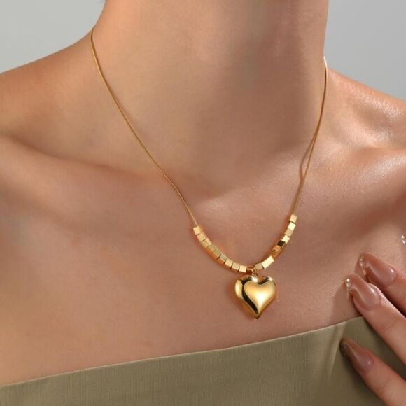 18K Gold Plated Hip-hop Style Heart Pendant Necklace Clavicle Chain - Picture 2 of 12